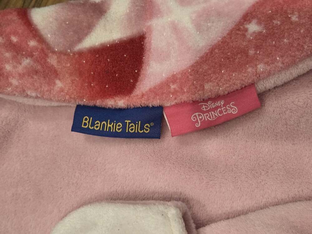 Olive Disney Princess Aurora Sleeping  Wearable Gown Blanket Blankie Tails - Picture 3 of 6